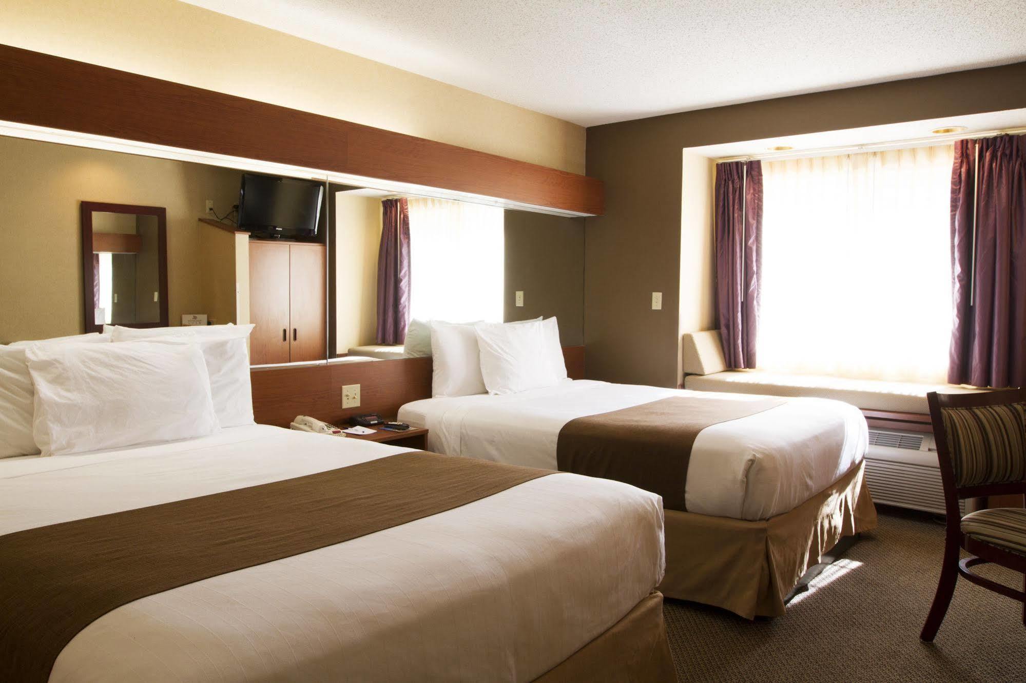 Microtel Inn & Suites By Wyndham Atlanta Buckhead Area Екстер'єр фото