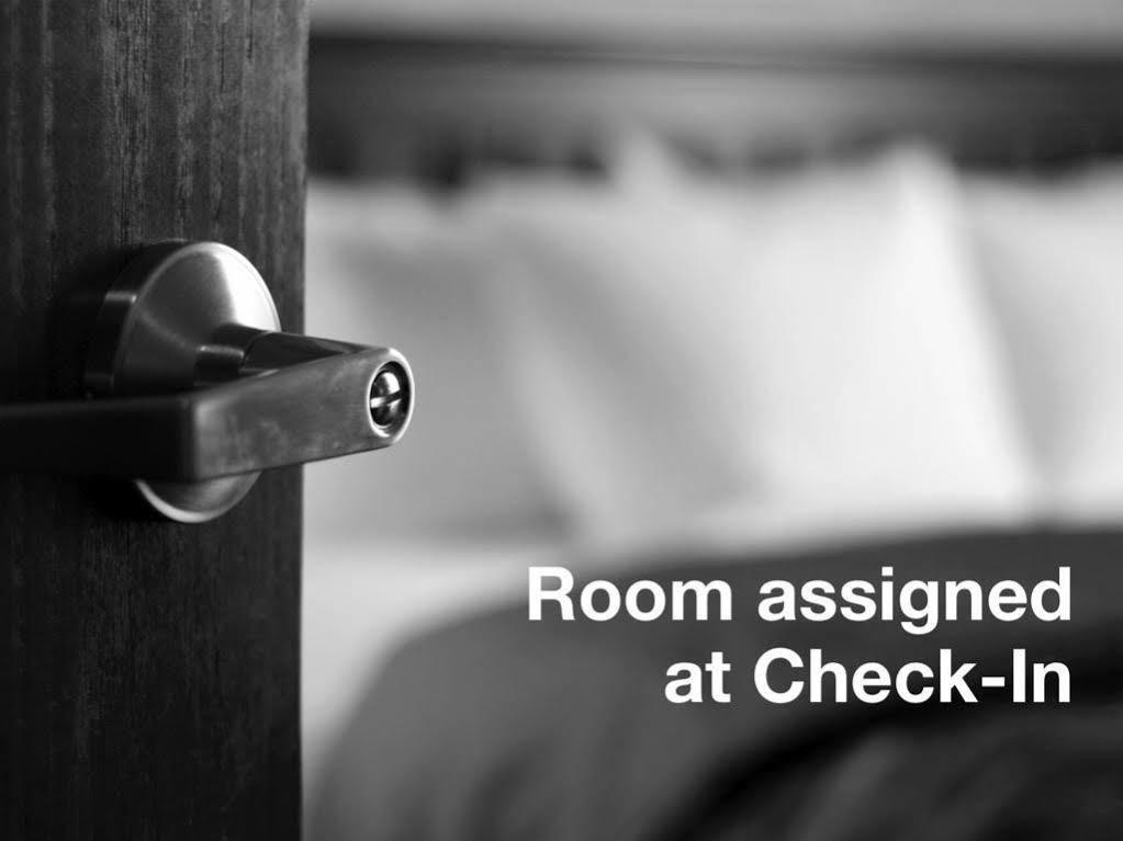 Microtel Inn & Suites By Wyndham Atlanta Buckhead Area Екстер'єр фото